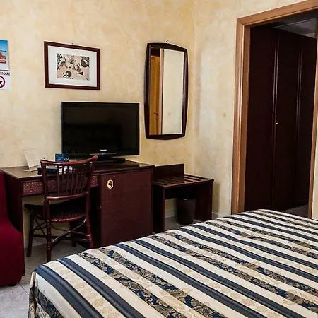 ベッド・アンド・ブレックファスト Appia Antica メザーニェ